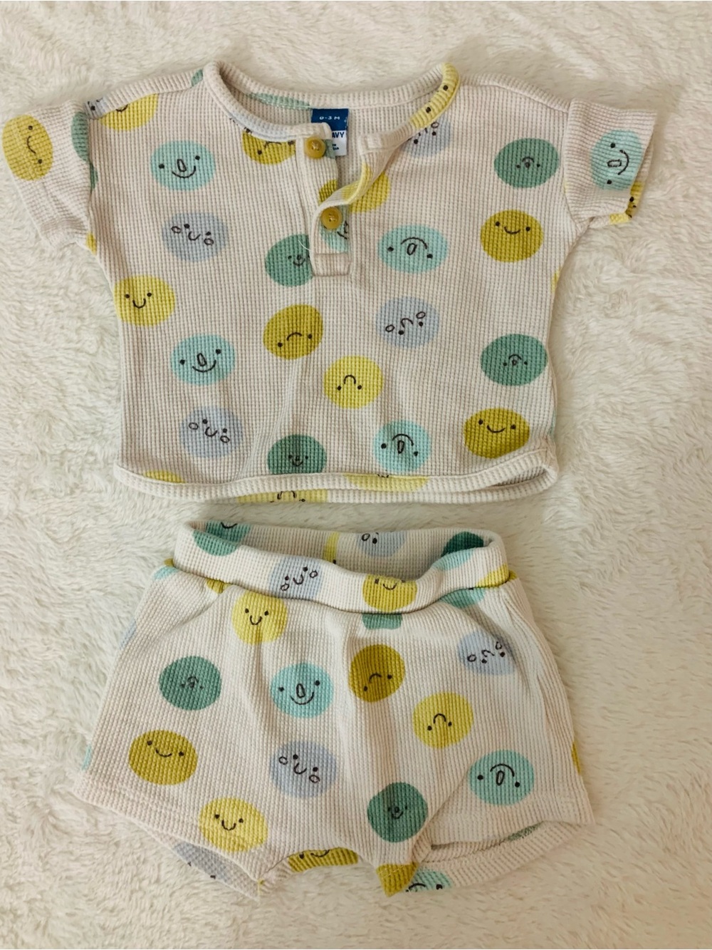 Old Navy Waffle Knit Smiley Dot Top & Shorts - Yellow, Green, Blue